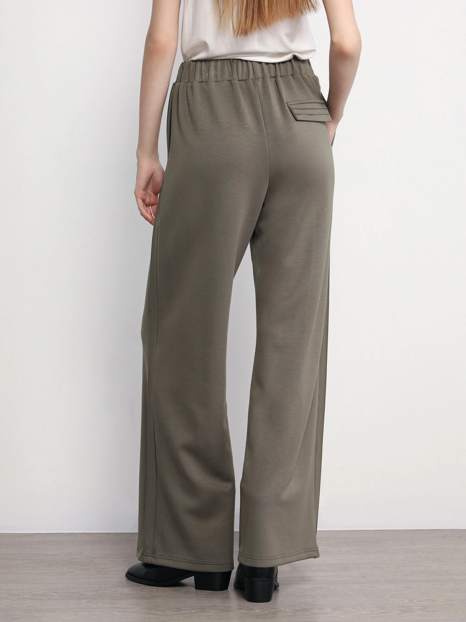 Брюки трикотажные цвета хаки с эластичным поясом